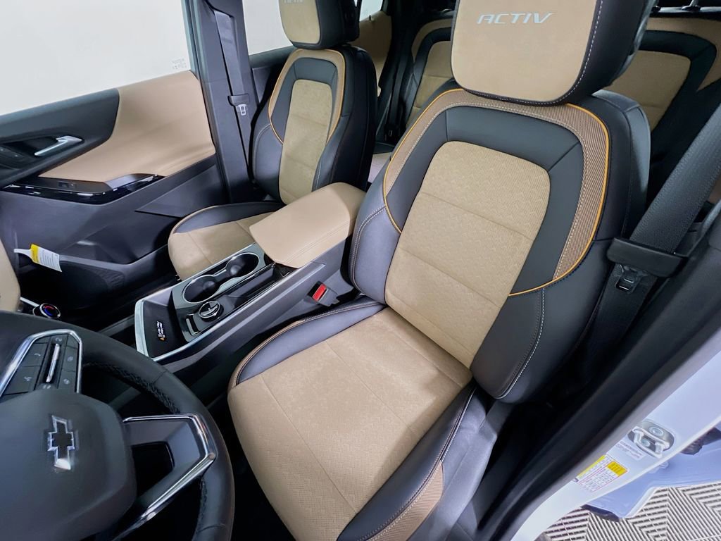New 2026 Chevrolet Equinox ACTIV w/ Safety and Technology Package image 20