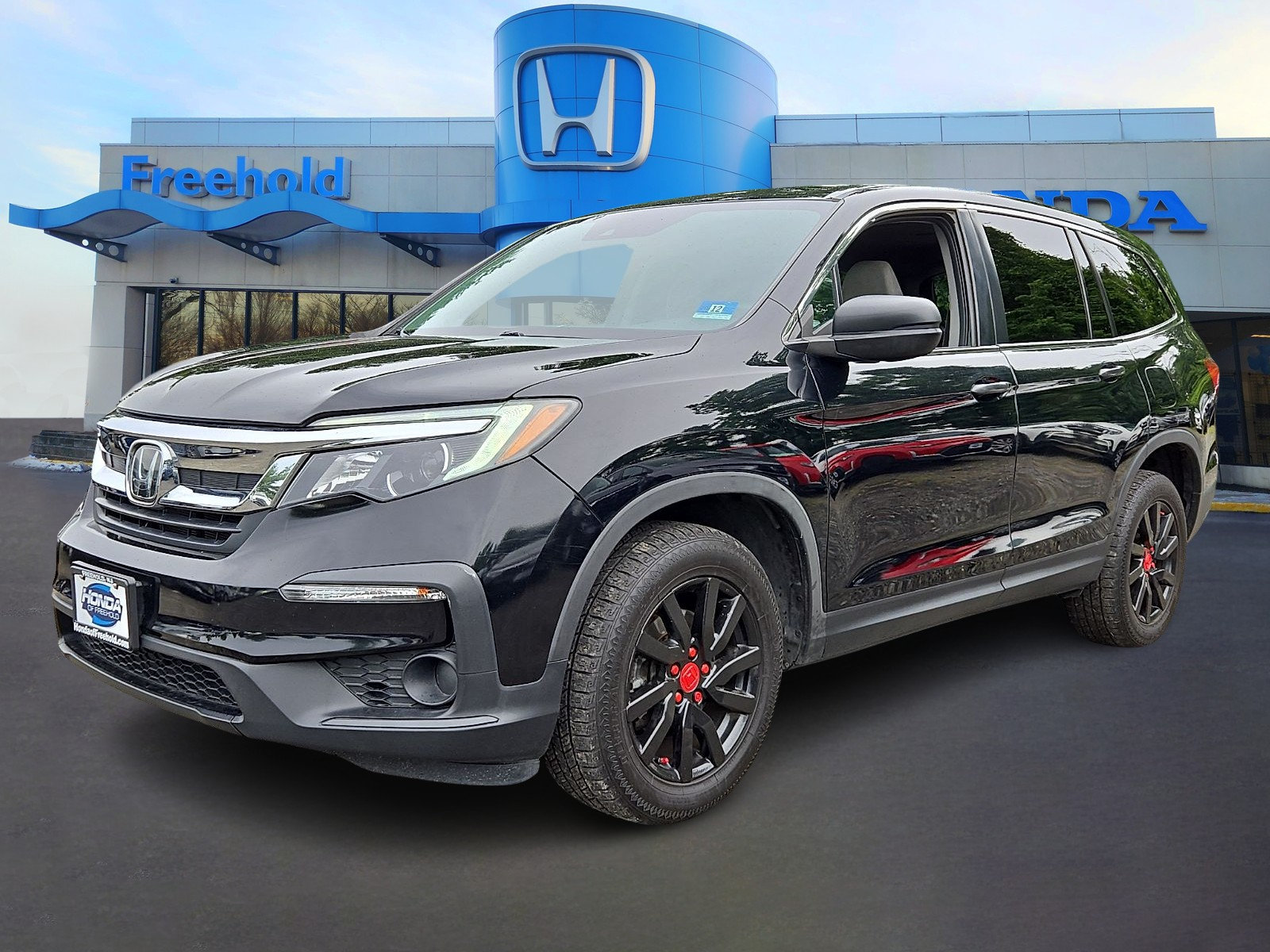 Used 2019 Honda Pilot LX image 3