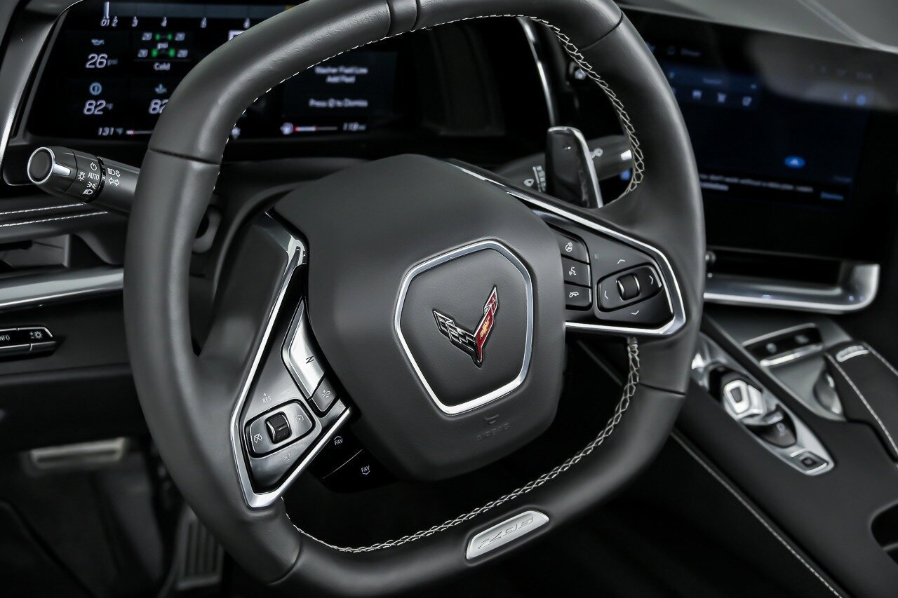 Used 2024 Chevrolet Corvette Z06 RWD image 25