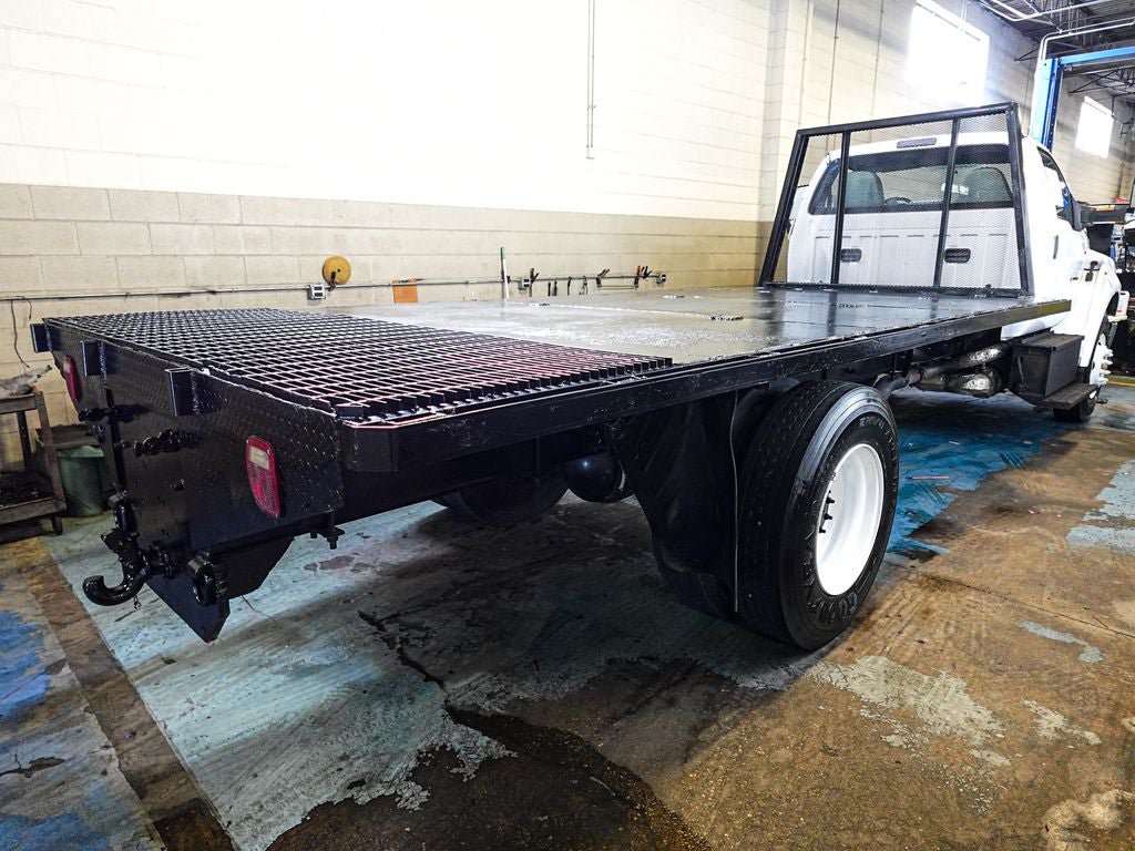 Used 2019 Ford F750 2WD Regular Cab Super Duty image 6