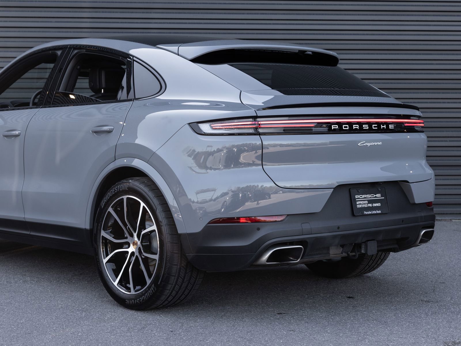 Certified 2026 Porsche Cayenne Coupe image 11