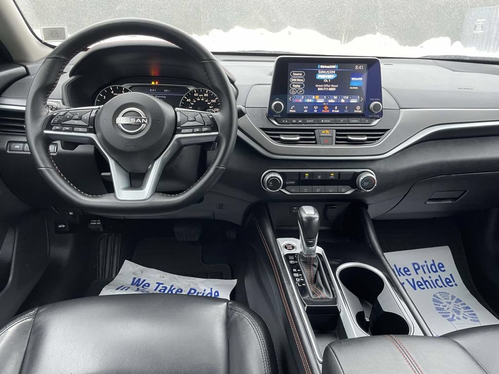 Certified 2025 Nissan Altima 2.5 SR FWD image 16