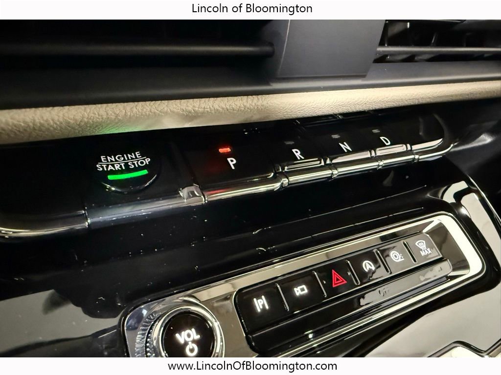 New 2026 Lincoln Corsair Premiere image 57