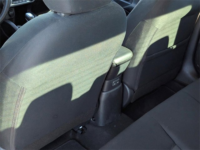 Used 2020 Nissan Versa SR w/ Convenience Package image 27