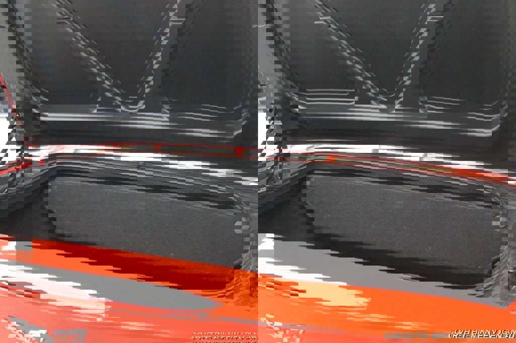 Used 2010 Chevrolet Corvette Grand Sport w/ Preferred Equipment Group image 26