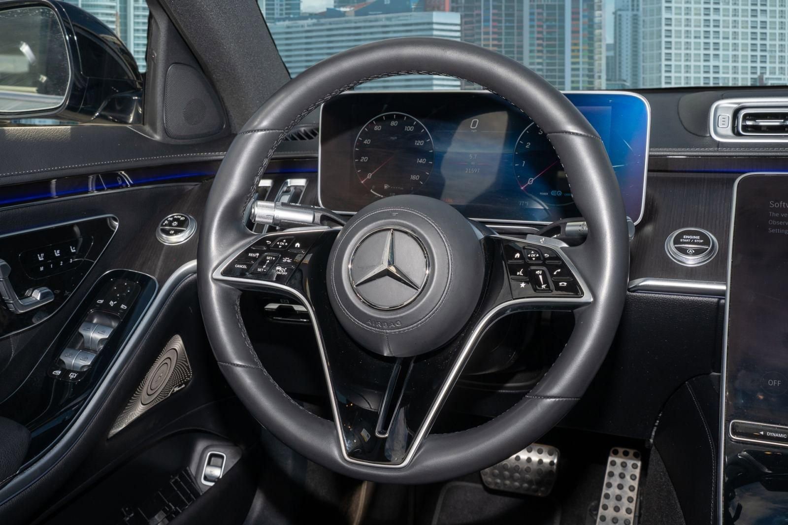 Used 2022 Mercedes-Benz S 500 S 500 w/ AMG Line Package image 23