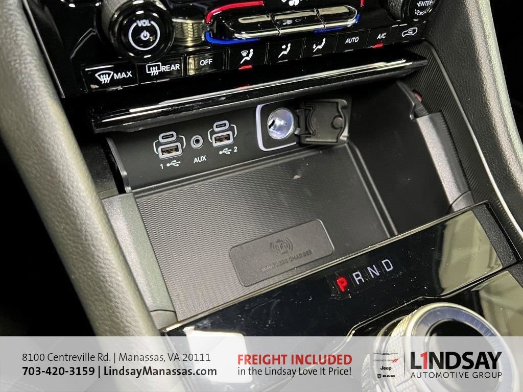 New 2025 Jeep Grand Cherokee Laredo X w/ Luxury Tech Group I image 29