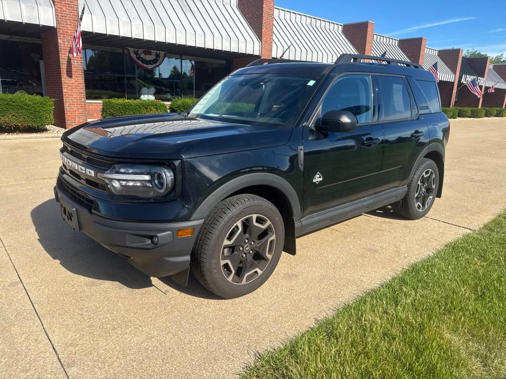 Used 2022 Ford Bronco Sport Outer Banks w/ Tech Package AWD/4WD image 8