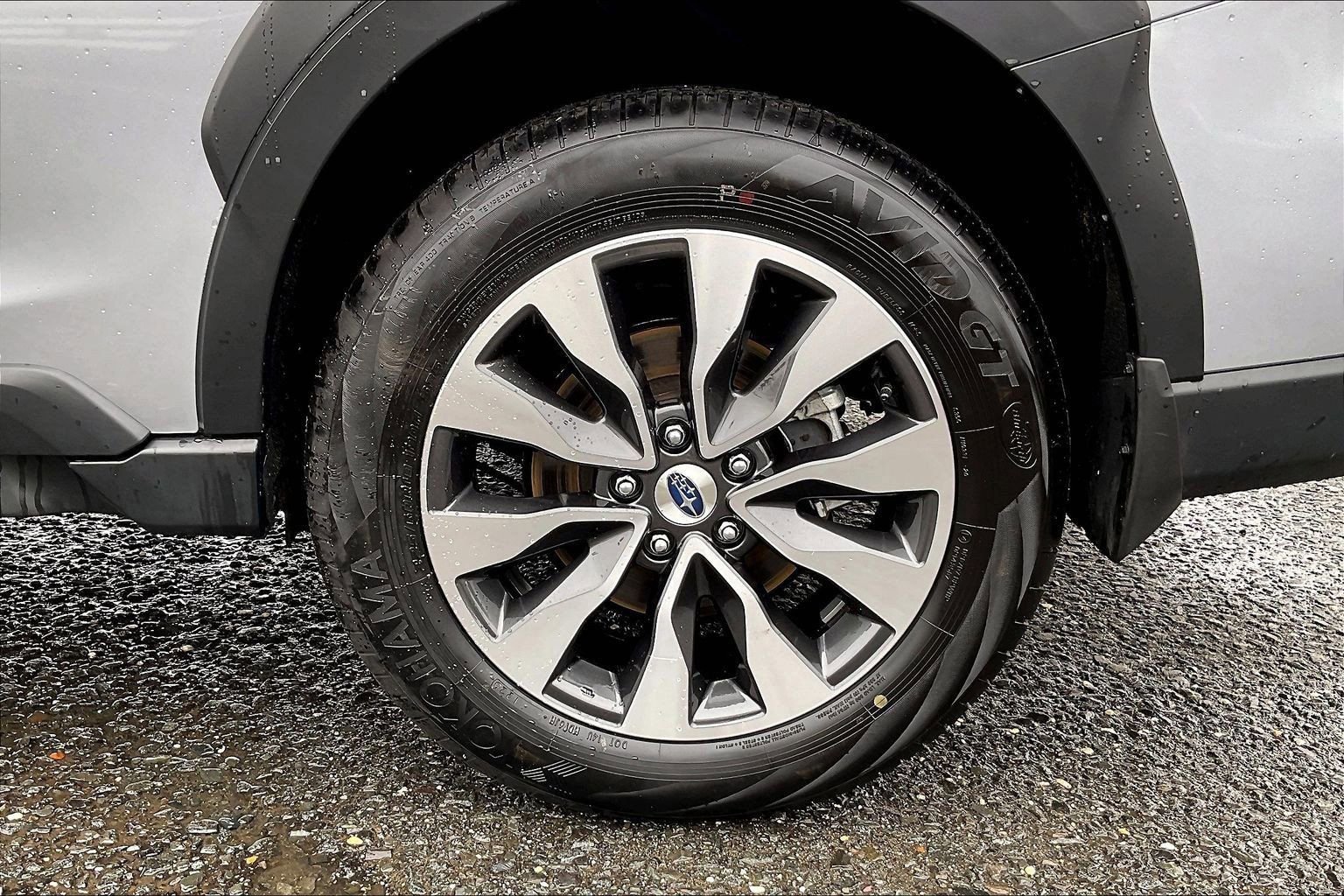 Certified 2025 Subaru Outback Limited w/ Popular Package #2 image 10