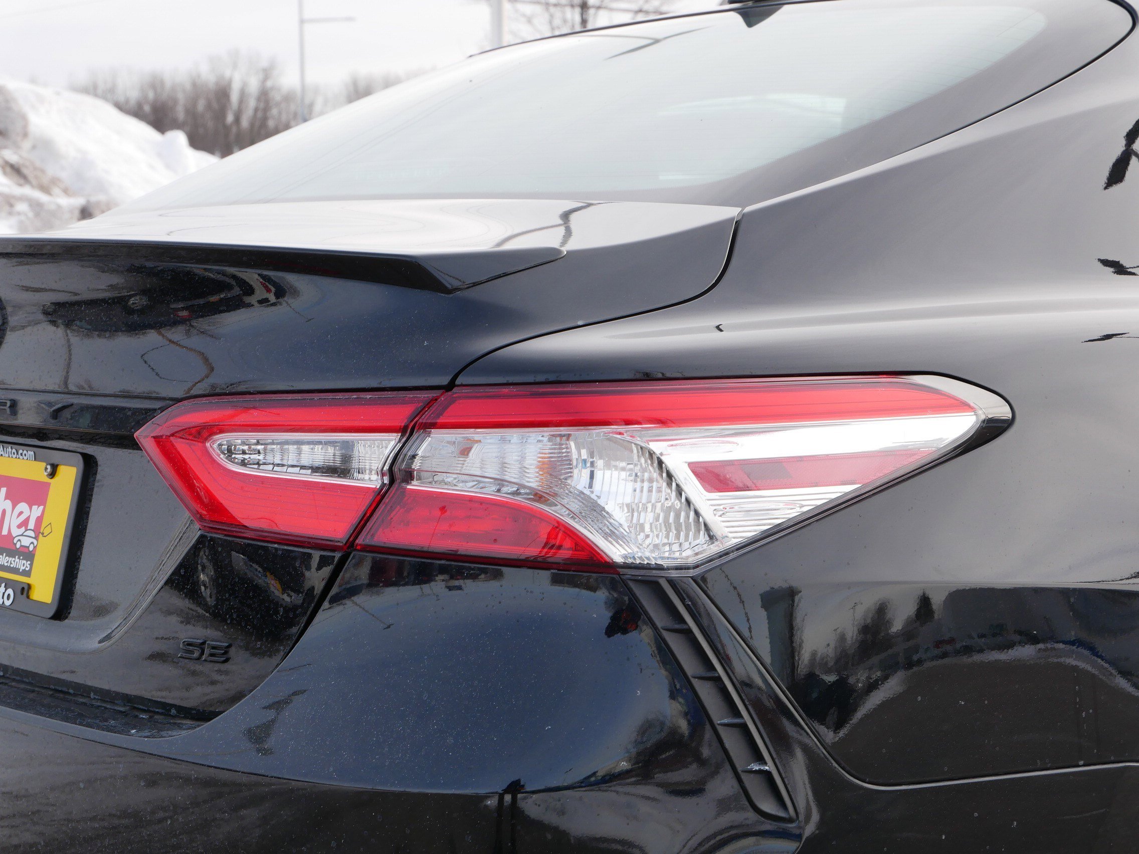 Used 2020 Toyota Camry SE image 17