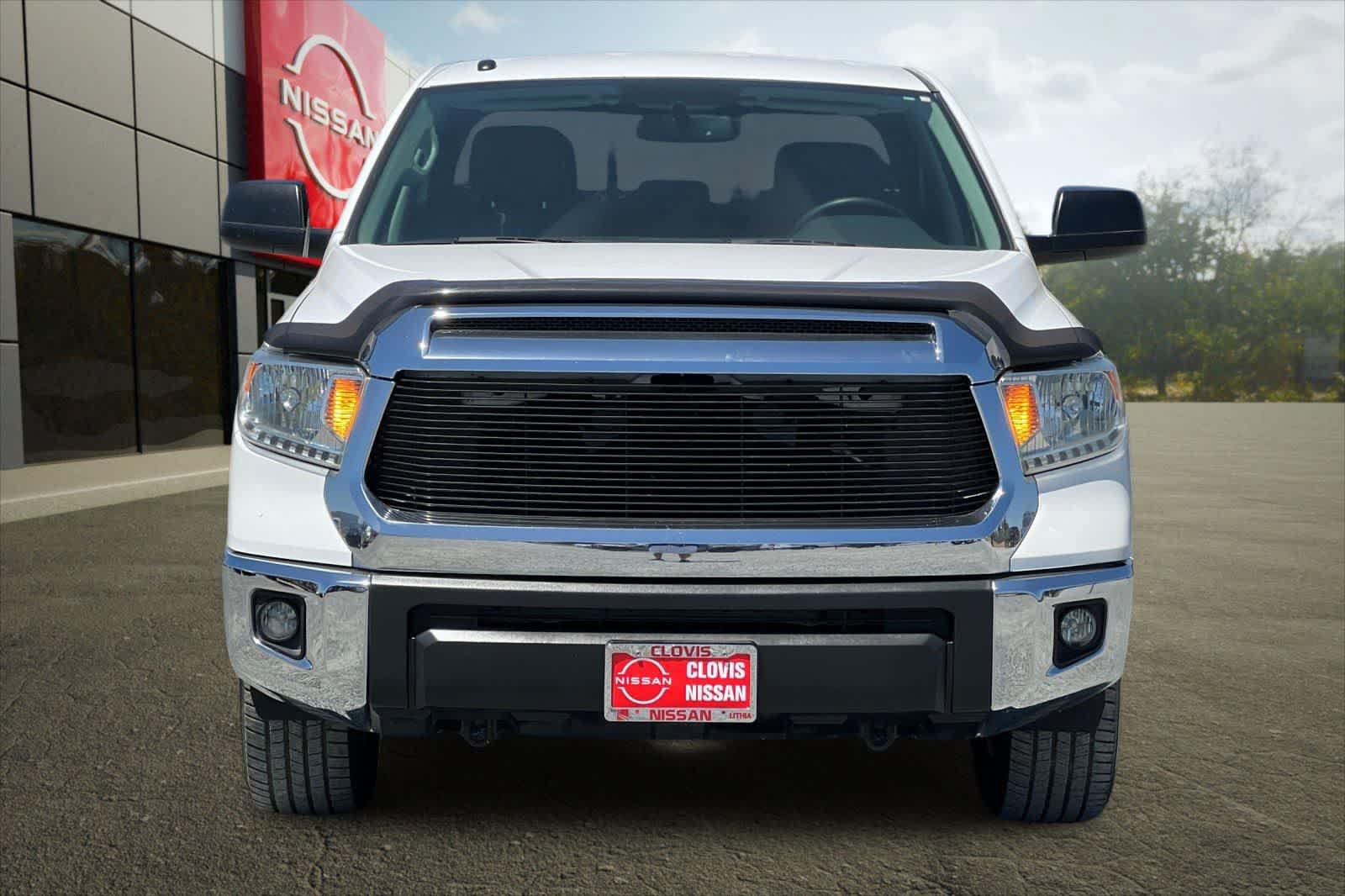 Used 2014 Toyota Tundra SR5 w/ SR5 Upgrade Package RWD image 11