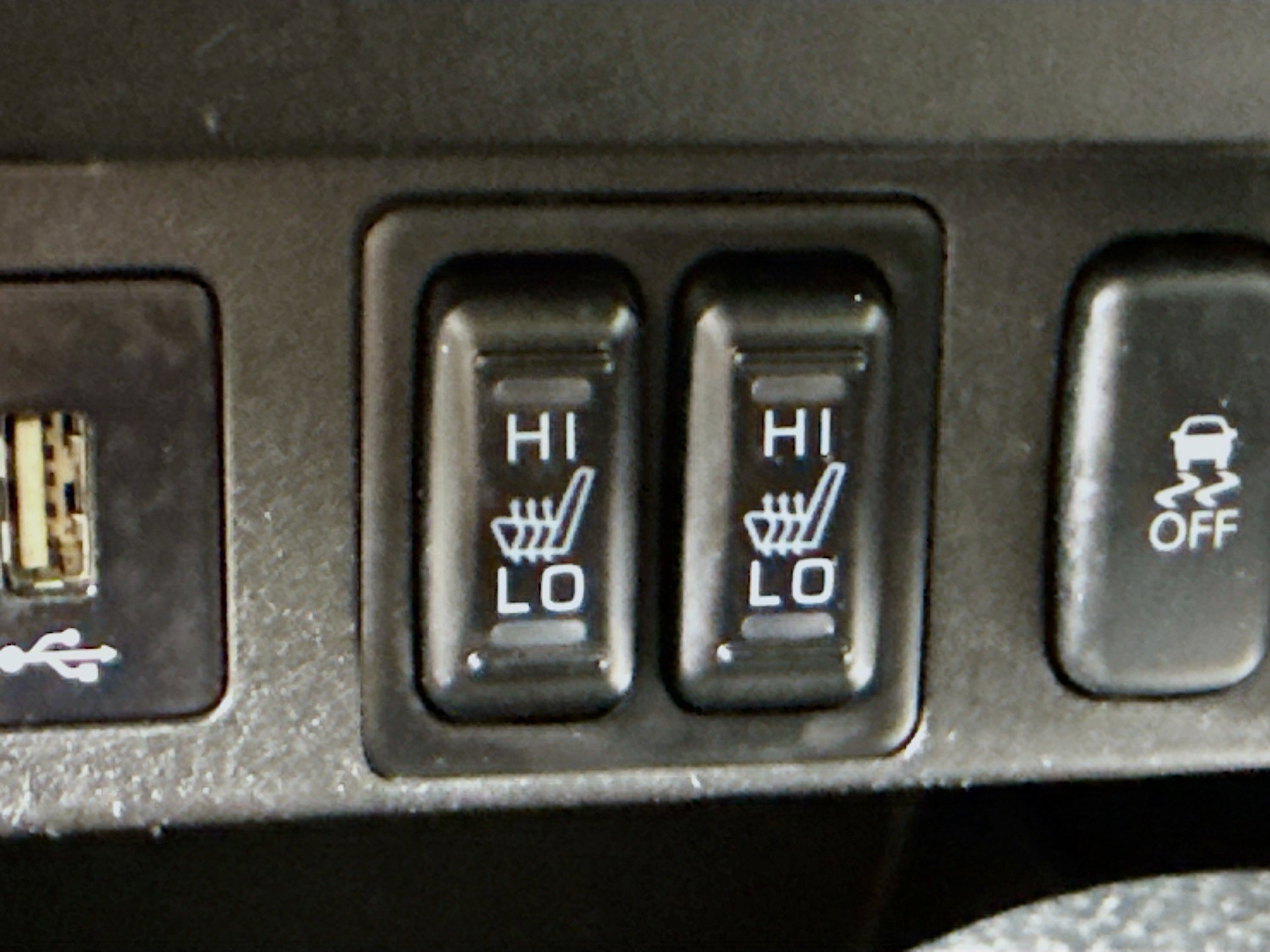 Used 2024 Mitsubishi Outlander Sport SE AWD/4WD image 24