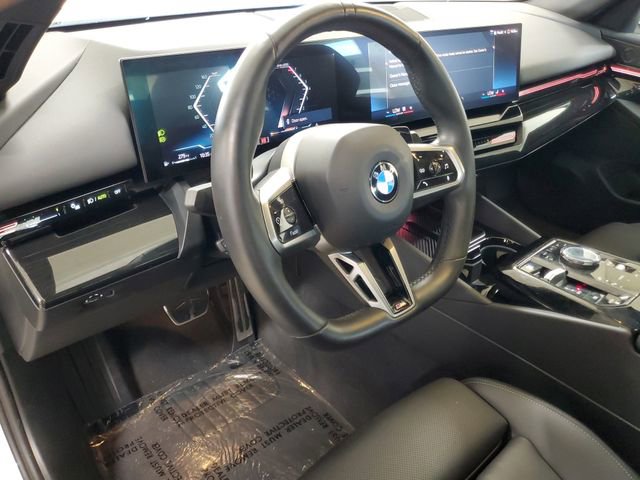 Used 2025 BMW 530i w/ M Sport Package image 13