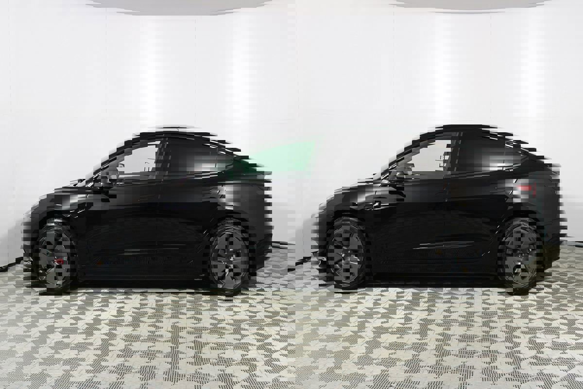 Used 2022 Tesla Model 3 Long Range image 32