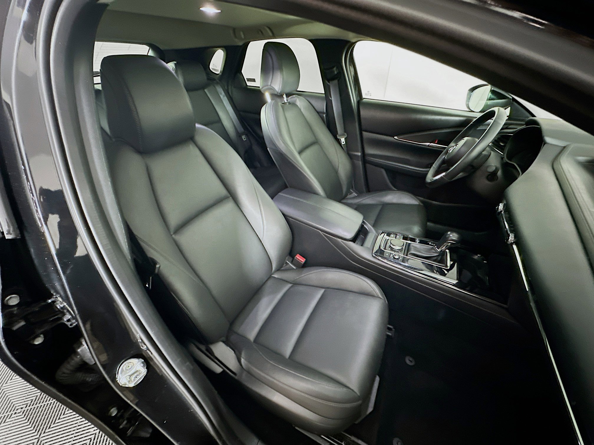 Used 2025 MAZDA CX-30 AWD 2.5 S w/ Preferred Package image 32