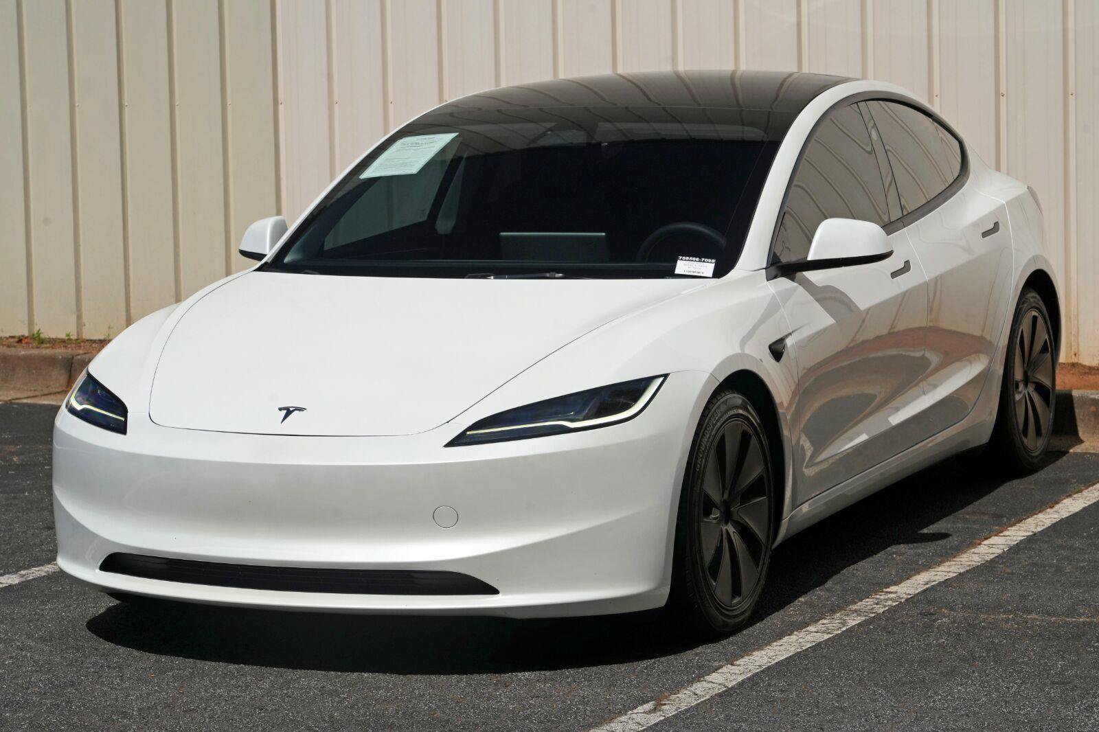 Used 2024 Tesla Model 3 Long Range AWD/4WD image 52