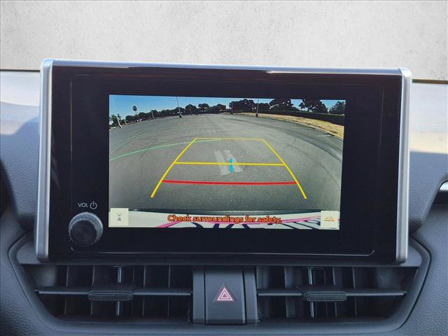 Used 2025 Toyota RAV4 XLE FWD image 14