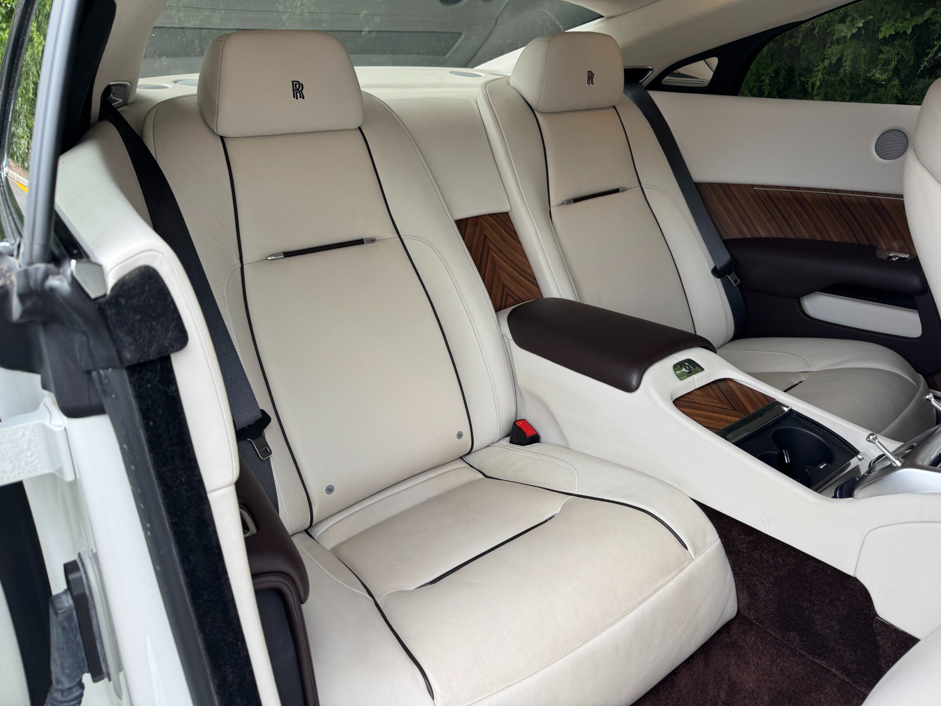 Used 2017 Rolls-Royce Wraith RWD image 61