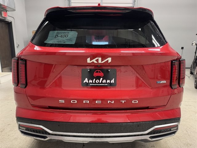 Used 2022 Kia Sorento S image 6