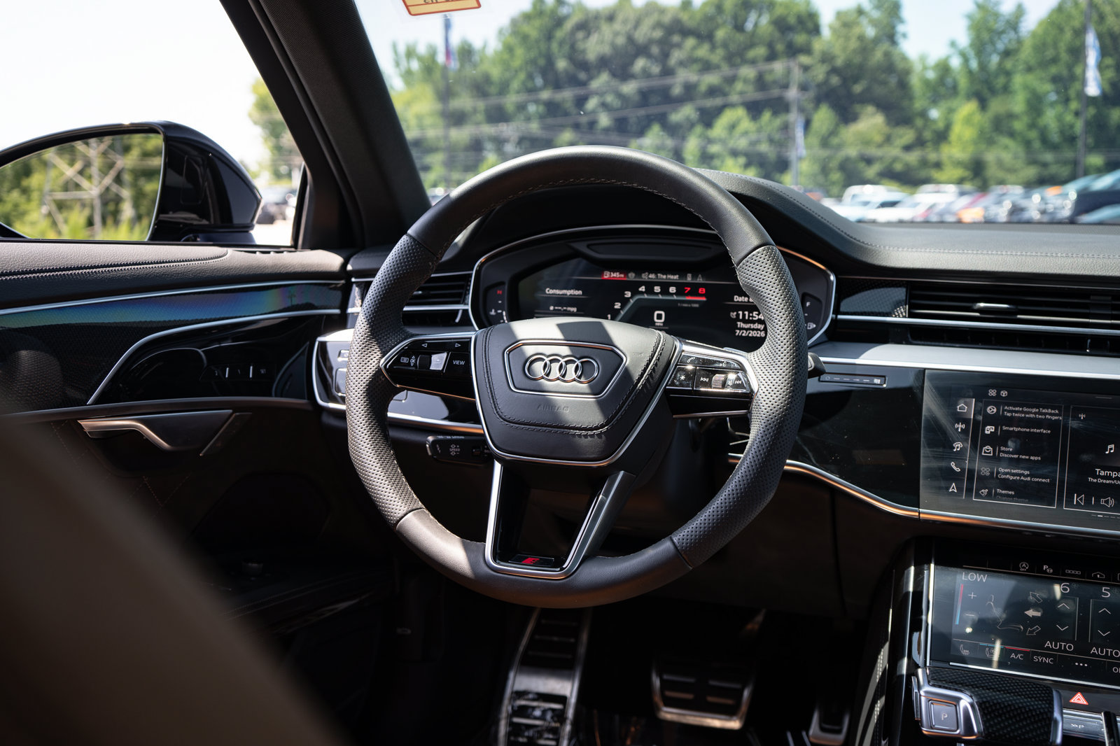 Used 2024 Audi S8 AWD/4WD image 53