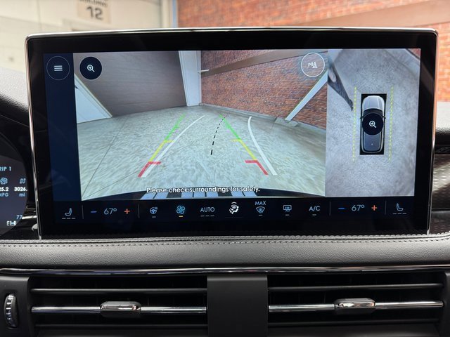 Used 2023 Lincoln Corsair Reserve w/ Equipment Group 201A image 21