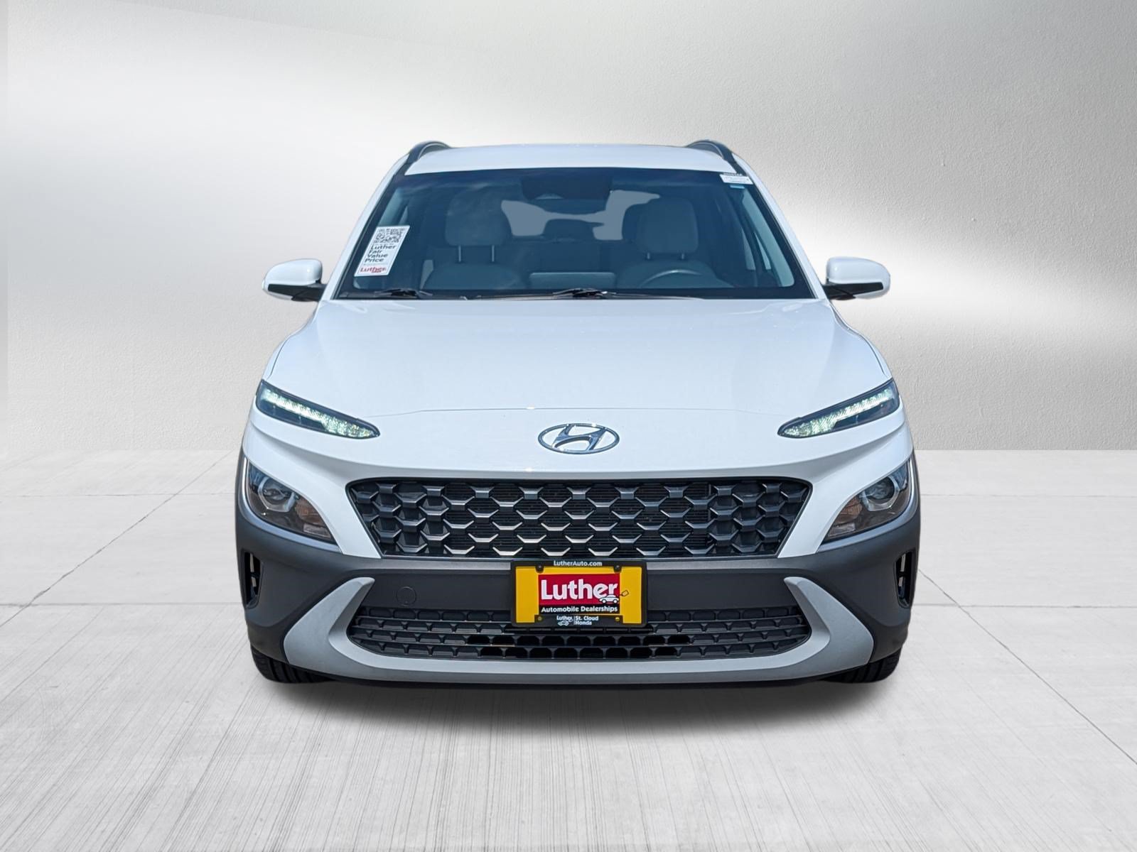 Used 2023 Hyundai Kona SEL w/ Cargo Package AWD/4WD image 2