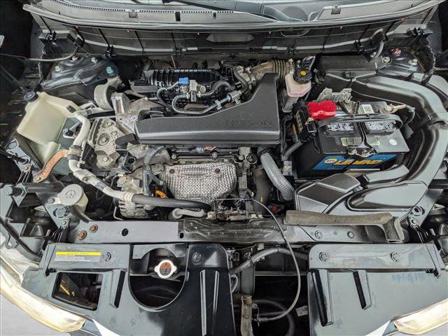 Used 2015 Nissan Rogue SV w/ SV Premium Package image 23