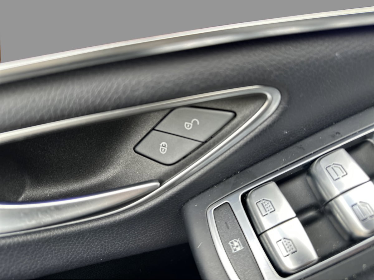 Used 2018 Mercedes-Benz S 450 4MATIC Sedan image 40