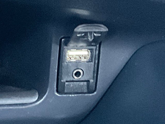 Used 2019 Toyota C-HR LE image 21