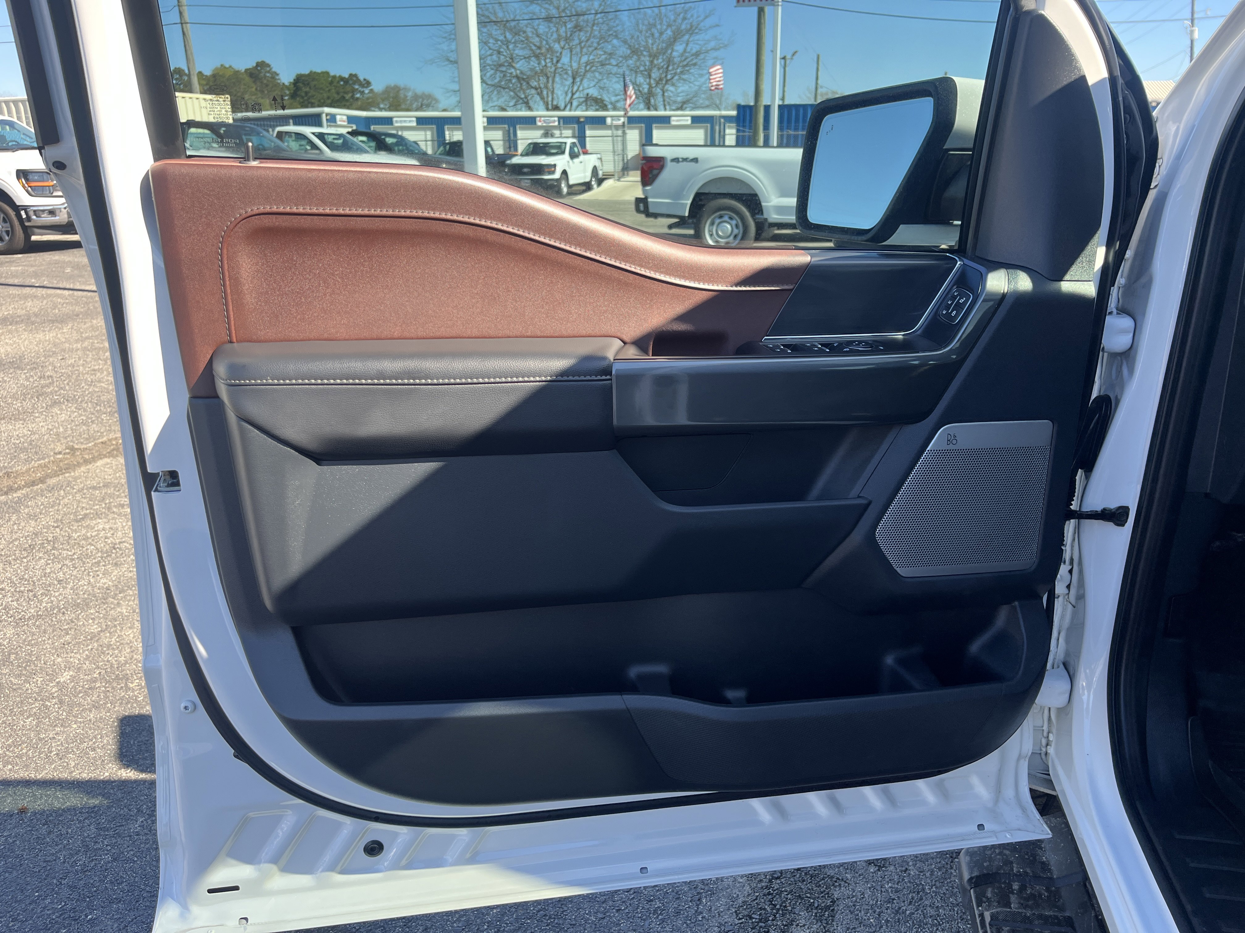 Used 2023 Ford F150 Lariat w/ Equipment Group 502A High image 13