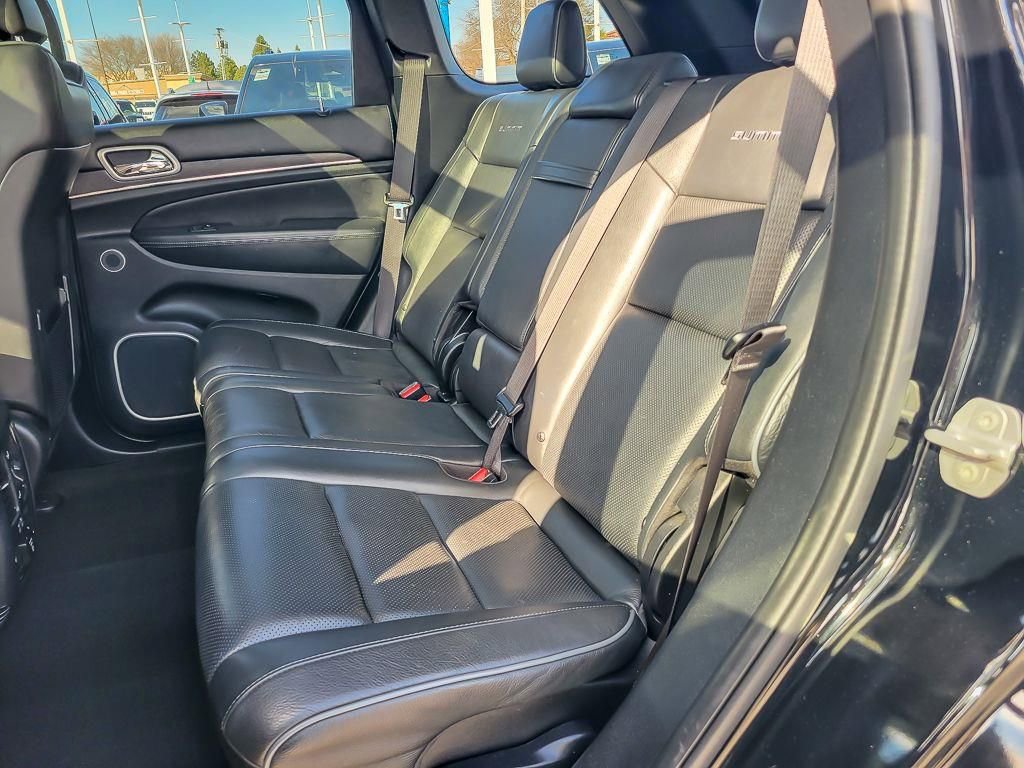 Used 2020 Jeep Grand Cherokee Summit image 12