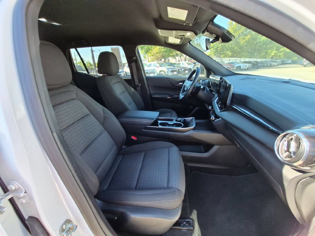 Used 2026 Chevrolet Equinox LT FWD image 30