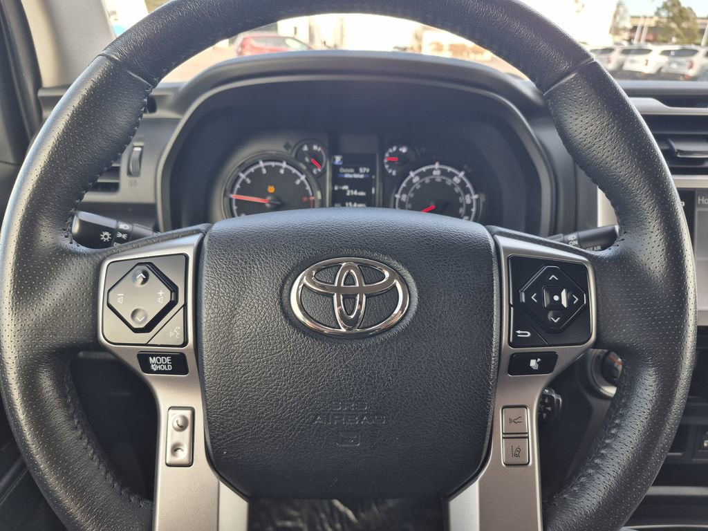Used 2024 Toyota 4Runner SR5 image 18