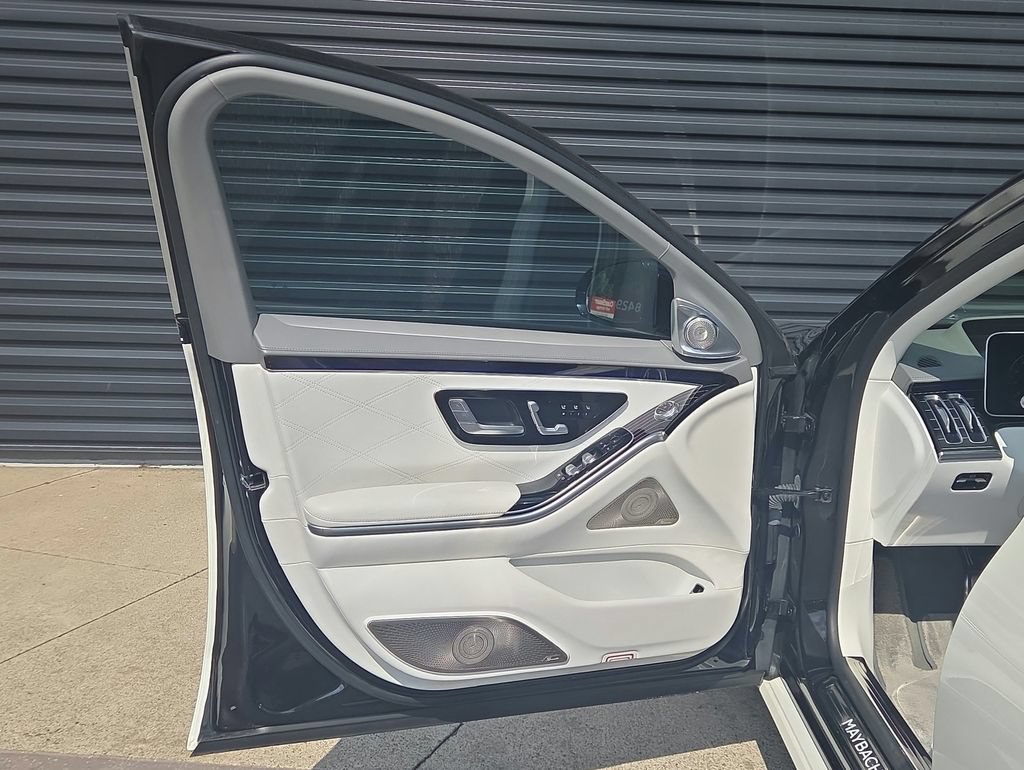 Used 2022 Mercedes-Benz Maybach S 580 4MATIC image 6