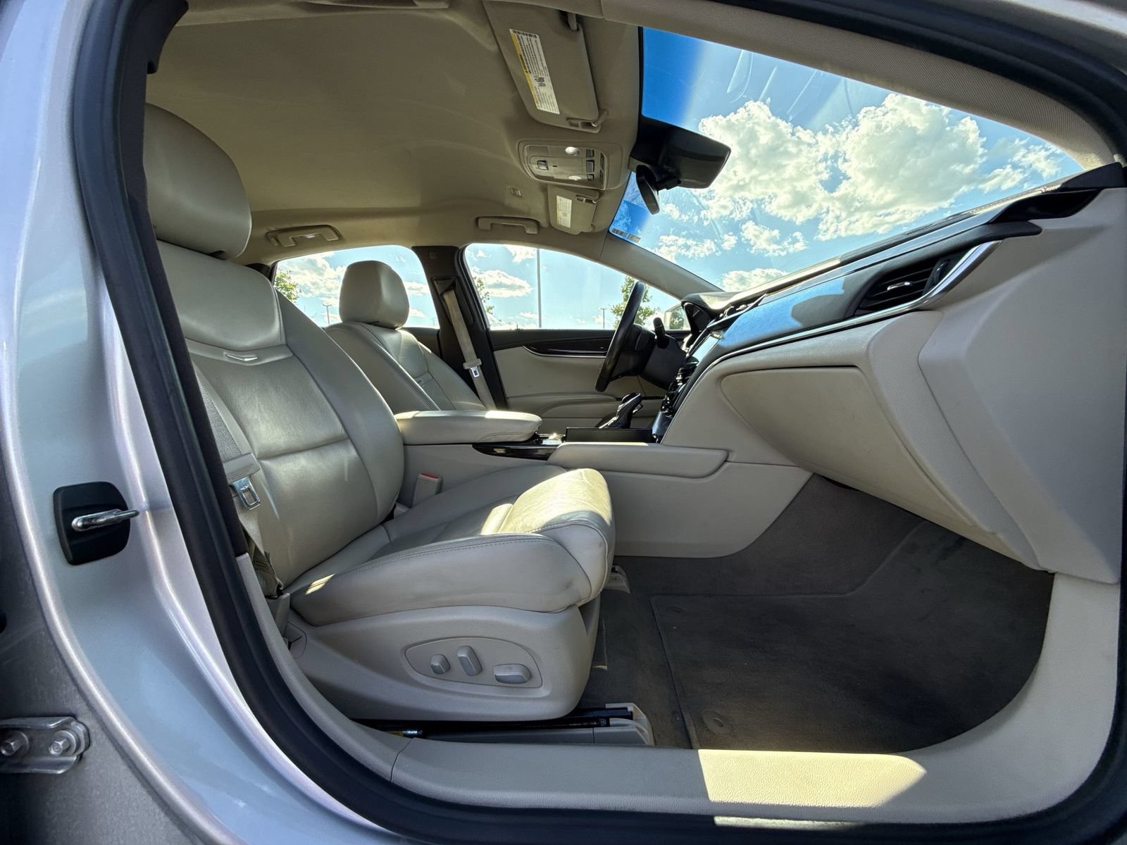Used 2016 Cadillac XTS Luxury w/ Driver Awareness Package AWD/4WD image 25
