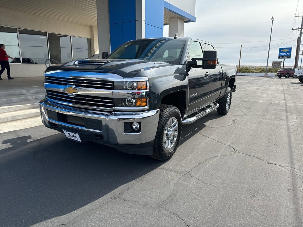 Used 2018 Chevrolet Silverado 2500 LT w/ LT Convenience Package image 8