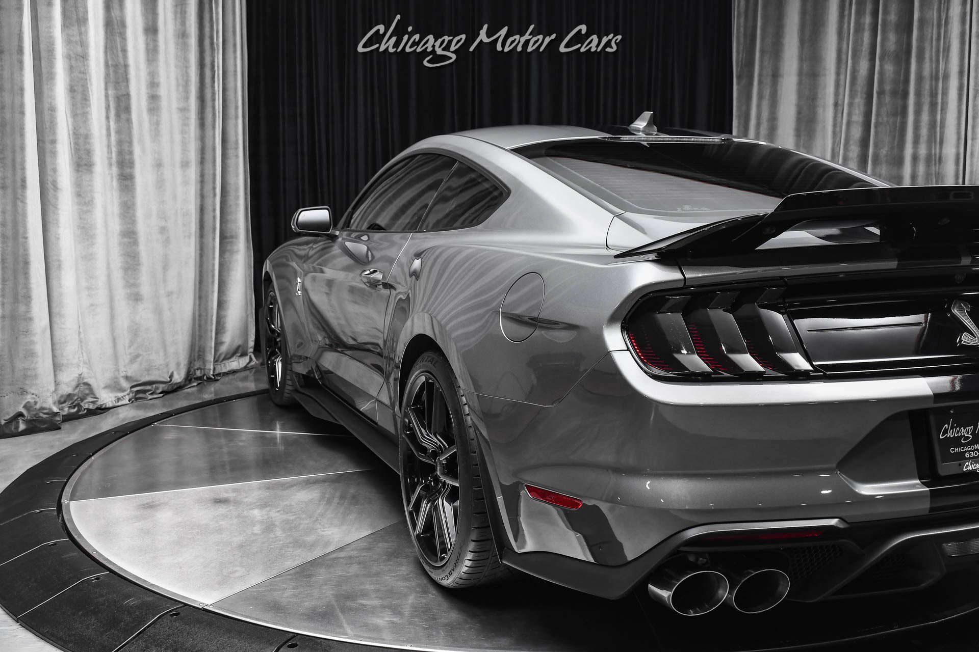 Used 2021 Ford Mustang Shelby GT500 w/ Technology Package RWD image 34