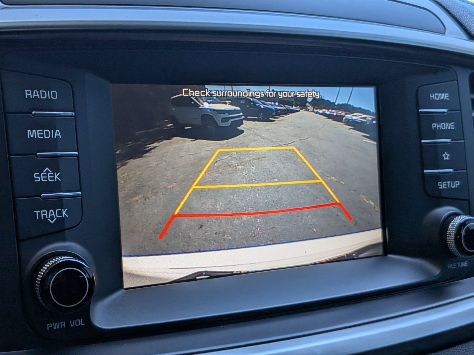 Used 2020 Kia Sorento S FWD image 19