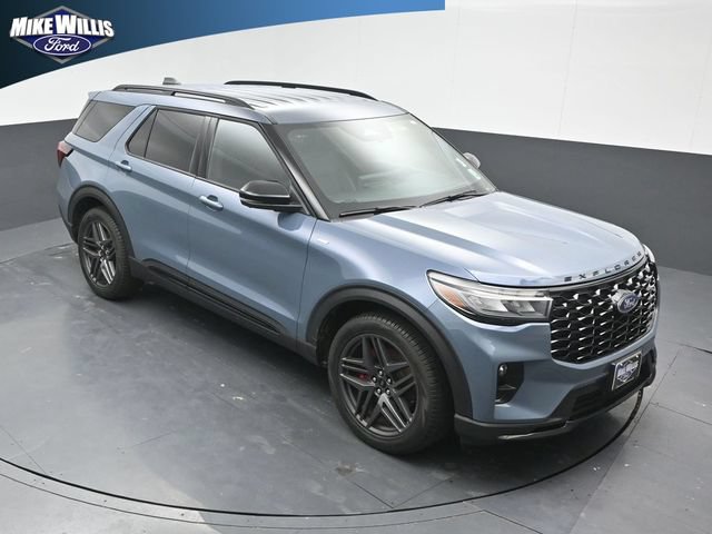 Used 2025 Ford Explorer ST-Line w/ Premium Package RWD image 9
