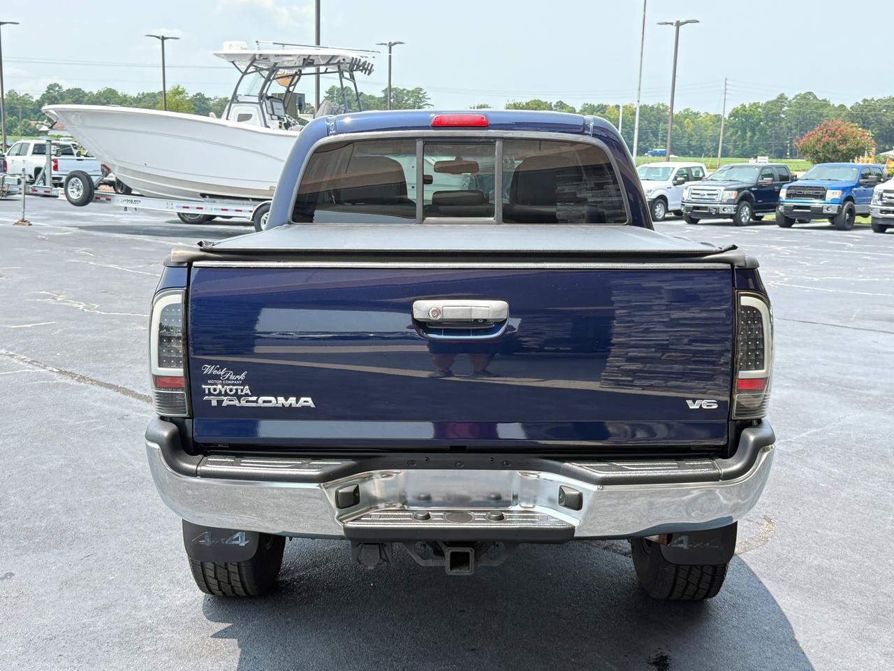 Used 2013 Toyota Tacoma 4x4 Double Cab w/ TRD Off-Road Pkg image 4