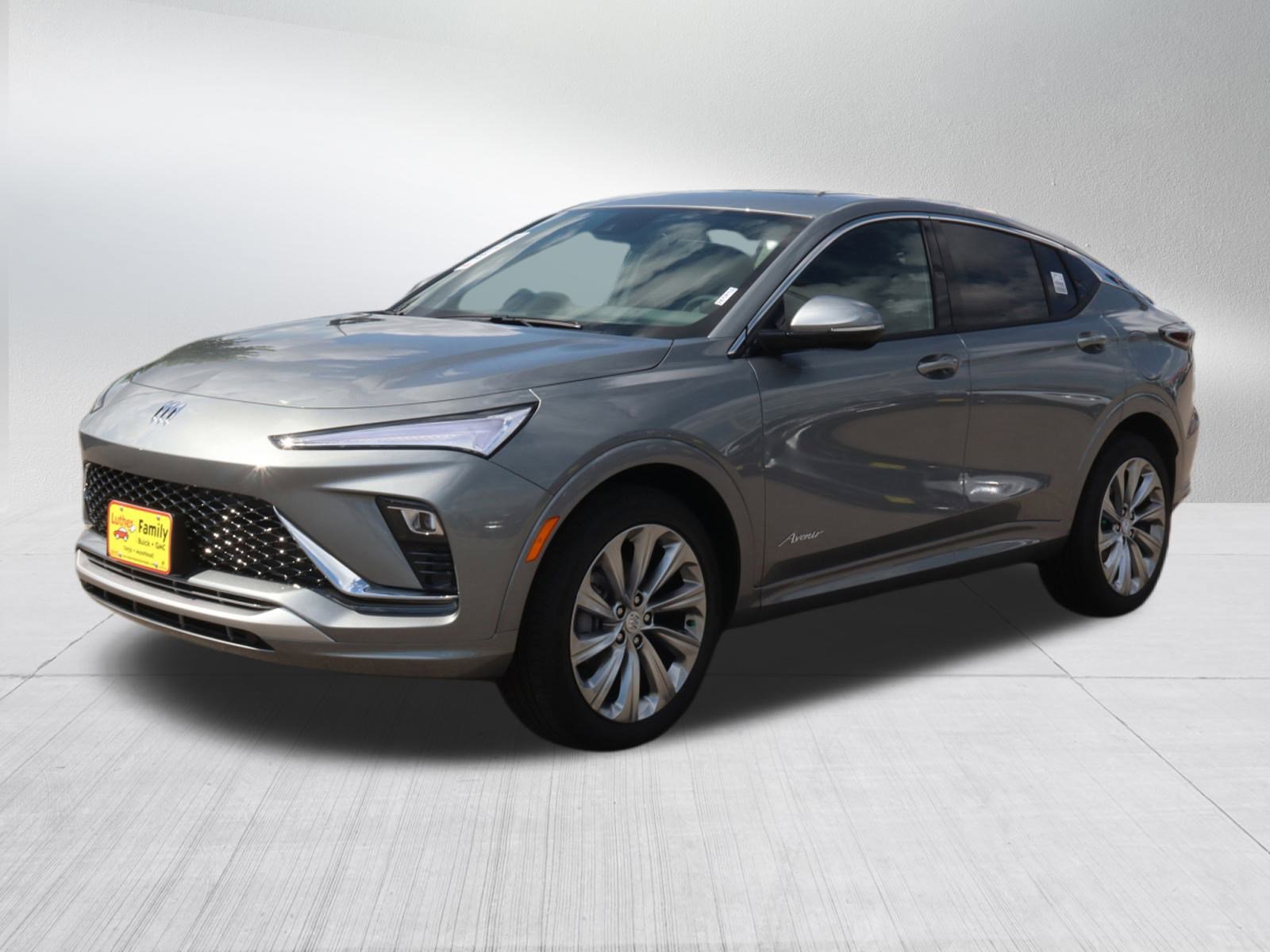 New 2025 Buick Envista Avenir image 3
