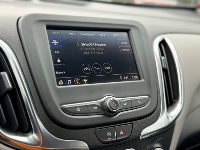 Used 2022 Chevrolet Equinox LS image 12