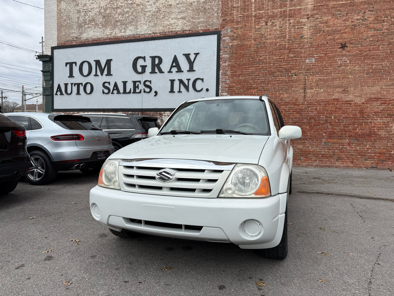 Used 2005 Suzuki XL7 4WD image 1