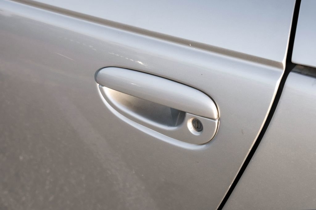 Used 2001 Chrysler Prowler RWD image 27