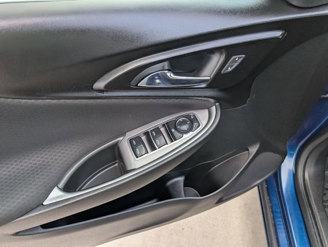 Used 2019 Chevrolet Malibu LS image 9