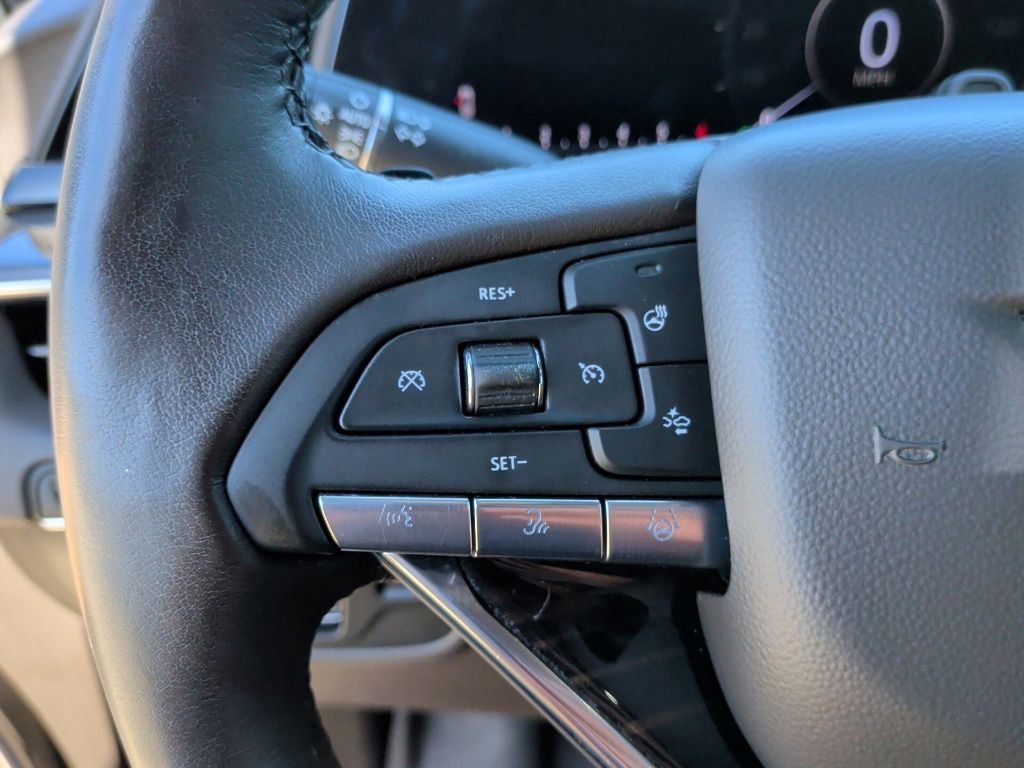 Used 2023 Cadillac Escalade Premium Luxury w/ LPO, Radiant Package image 19