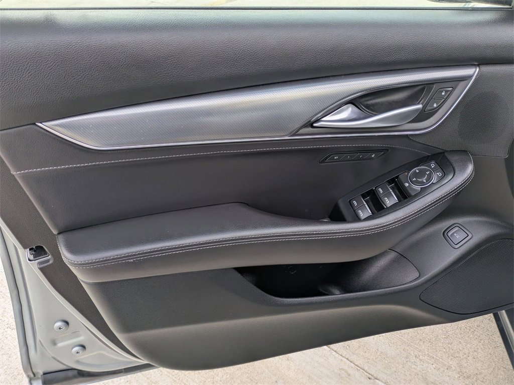 Used 2023 Cadillac CT5 Luxury image 11