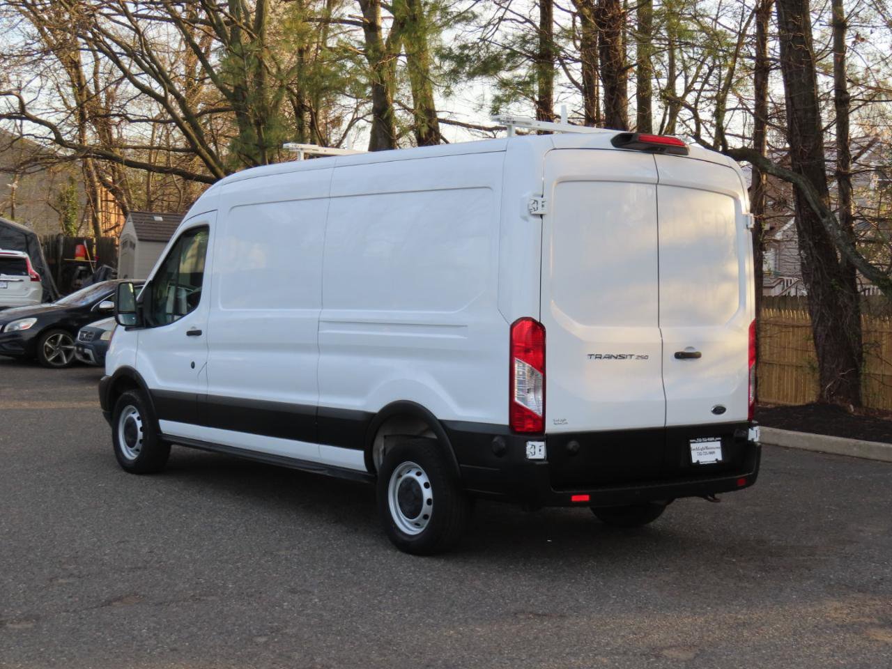Used 2019 Ford Transit 250 148 Medium Roof RWD image 8