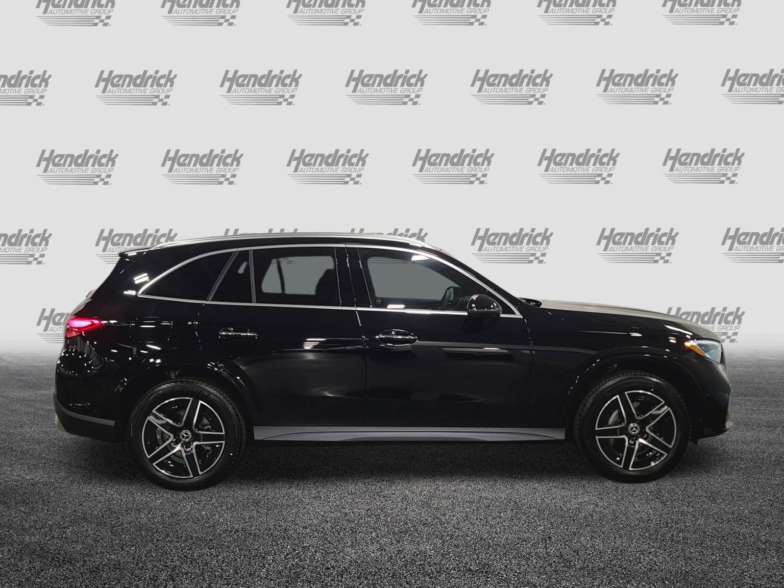 New 2026 Mercedes-Benz GLC 300 image 3