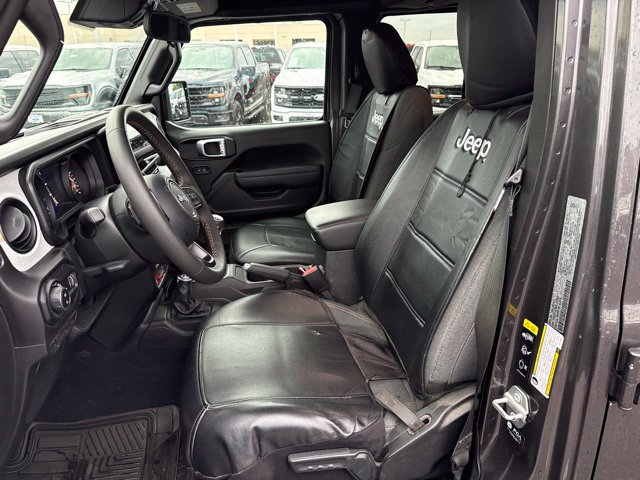 Used 2024 Jeep Gladiator Sport AWD/4WD image 9